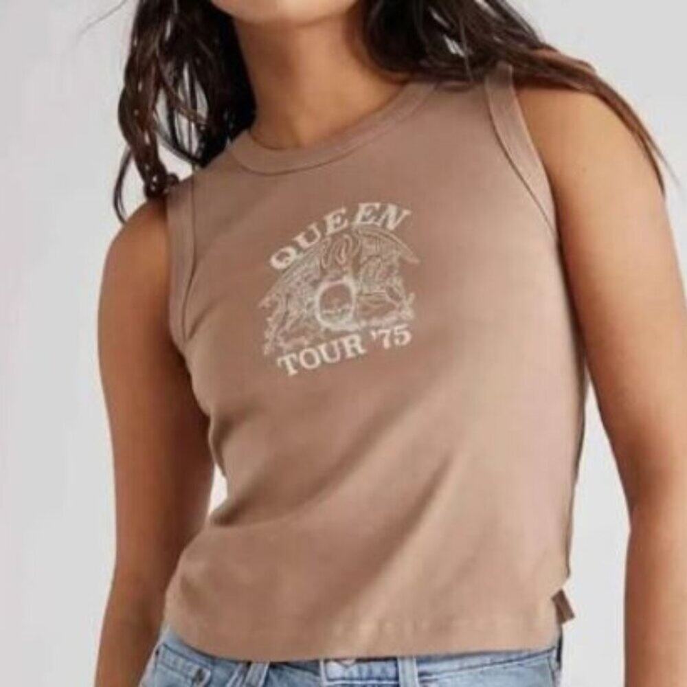 Daydreamer Queen 75 Tour Graphic Tank Taupe Cotton Small NWT Cropped